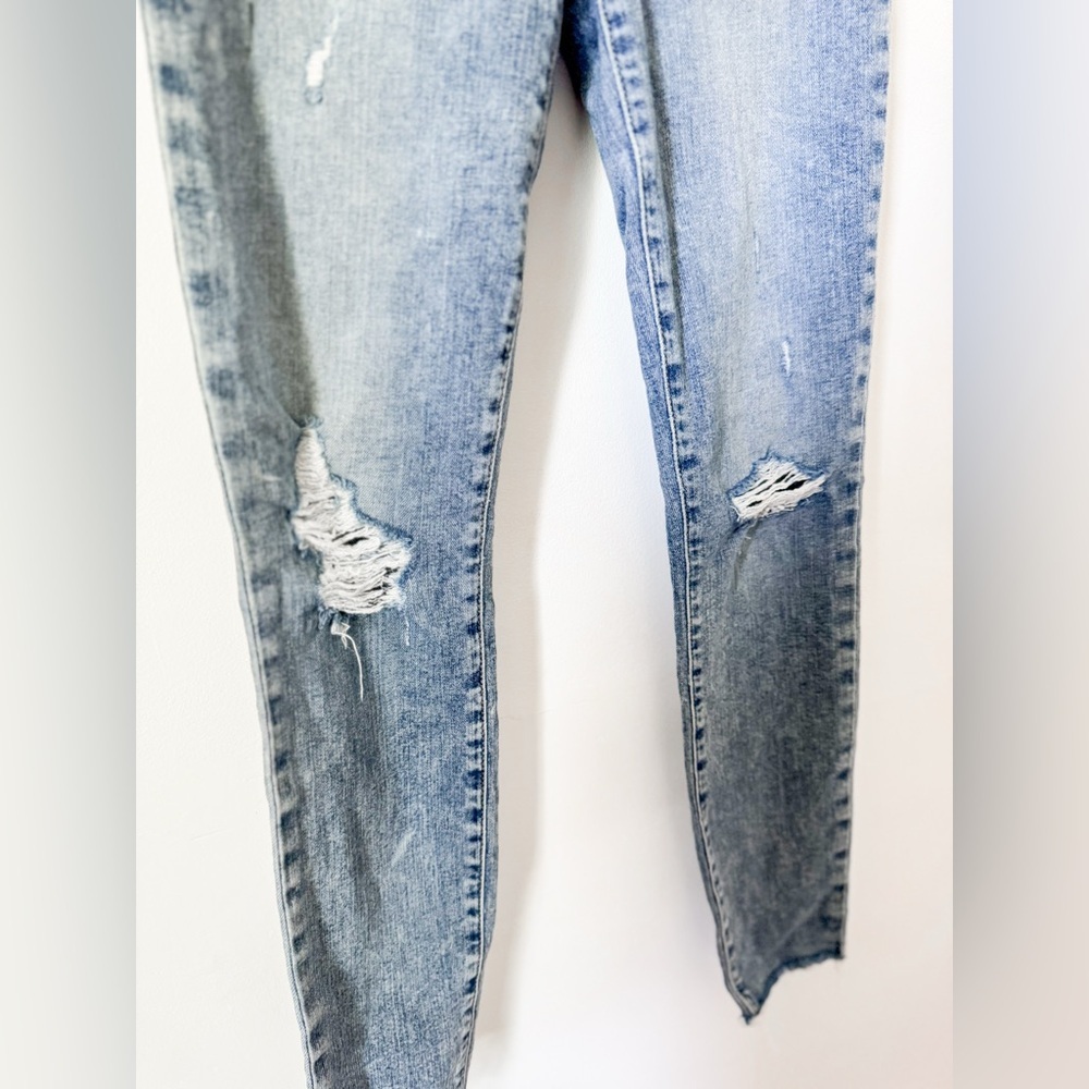 Joes Jeans Classic Distressed Jeans - Picture 2 of 5